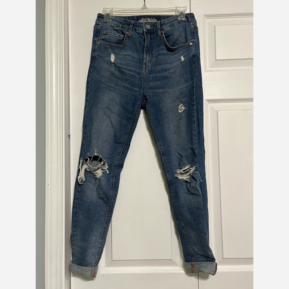 Ripped Skinny Jeans